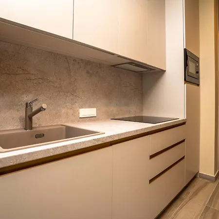 Apartmán Vsg - 200m From Beach, Pool, Sauna & Jacuzzi *