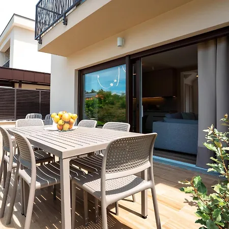 公寓 Vsg - 200m From Beach, Pool, Sauna & Jacuzzi