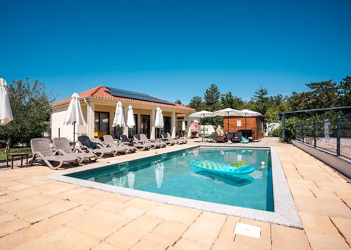 Apartman Vsg - 200m From Beach, Pool, Sauna & Jacuzzi *