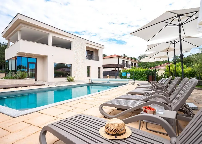 Vsg - 200m From Beach, Pool, Sauna & Jacuzzi 公寓 科里米诺