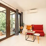 Vsg - 200m From Beach, Pool, Sauna & Jacuzzi Apartment Klimno