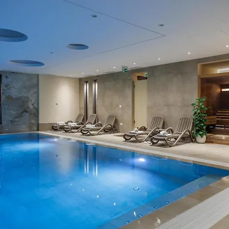 Vsg - 200m From Beach, Pool, Sauna & Jacuzzi