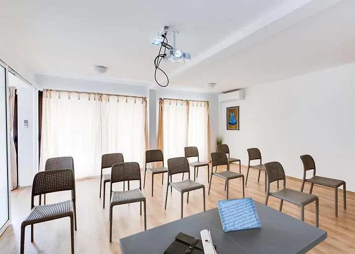 Vsg - 200m From Beach, Pool, Sauna & Jacuzzi Apartman *