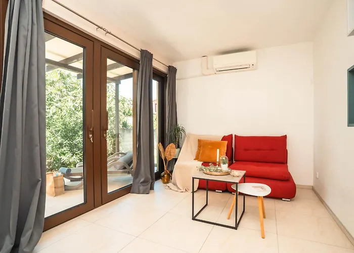 Vsg - 200m From Beach, Pool, Sauna & Jacuzzi Apartman Klimno