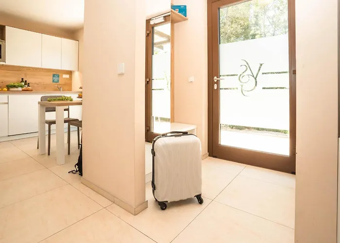 Apartman Vsg - 200m From Beach, Pool, Sauna & Jacuzzi *
