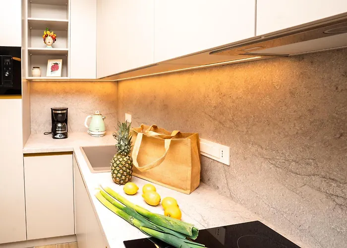 Apartman Vsg - 200m From Beach, Pool, Sauna & Jacuzzi Klimno