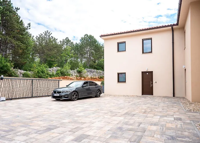 Vsg - 200m From Beach, Pool, Sauna & Jacuzzi * Klimno