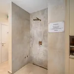 Apartment Vsg - 200m From Beach, Pool, Sauna & Jacuzzi *