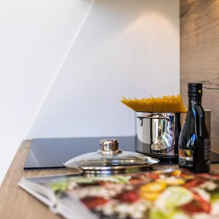 Vsg - 200m From Beach, Pool, Sauna & Jacuzzi *