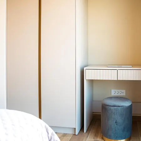 Vsg - 200m From Beach, Pool, Sauna & Jacuzzi Apartament *