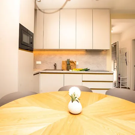 Vsg - 200m From Beach, Pool, Sauna & Jacuzzi *