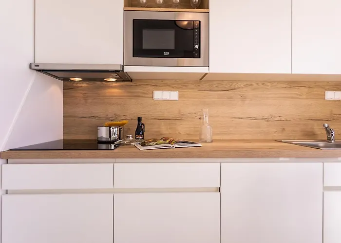 Vsg - 200m From Beach, Pool, Sauna & Jacuzzi 클림노