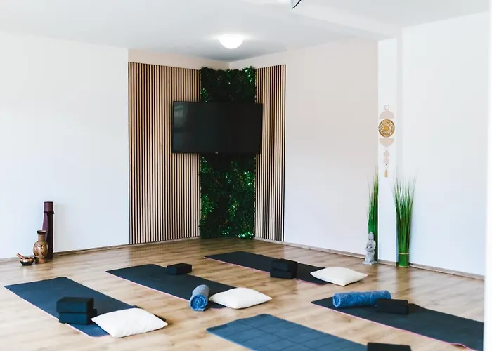 Vsg - 200m From Beach, Pool, Sauna & Jacuzzi