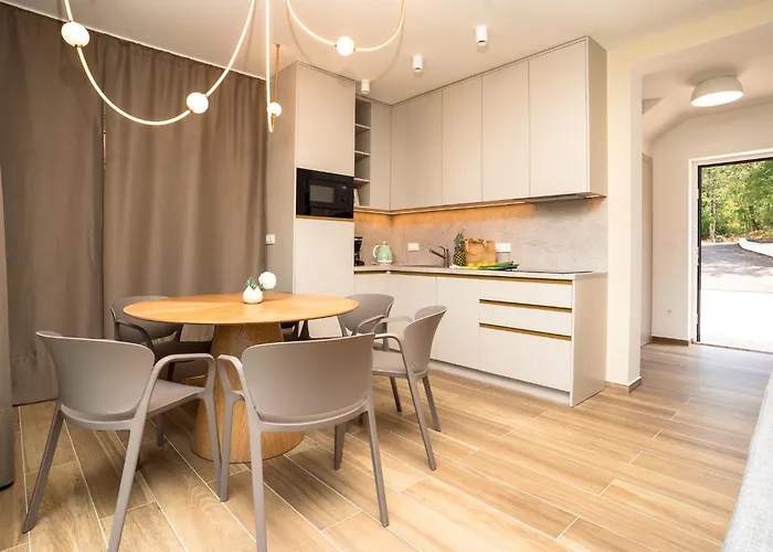 Vsg - 200m From Beach, Pool, Sauna & Jacuzzi *